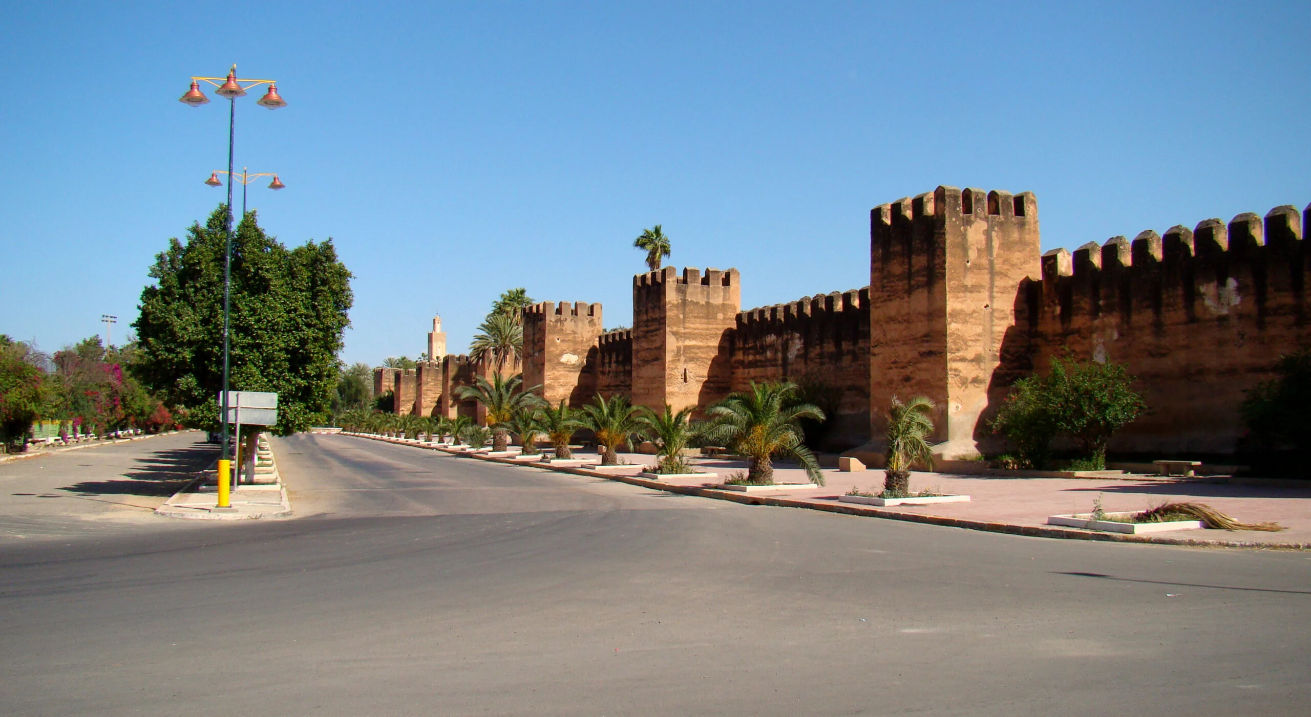 Ancient city walls of Taroudant, day trip from Agadir